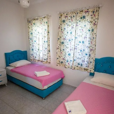 Δωμάτια σε οικογενειακή κατοικία Paradise Garden Butik Otel Αλικαρνασσός